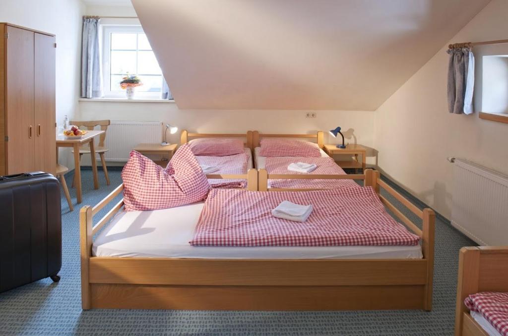 Luise Wehrenfennig & Haus Eva Hotel Bad Goisern Ruang foto