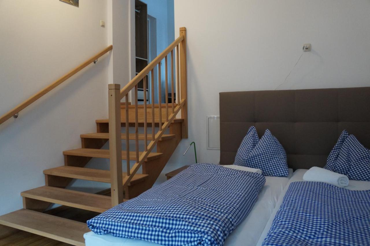 Luise Wehrenfennig & Haus Eva Hotel Bad Goisern Ruang foto