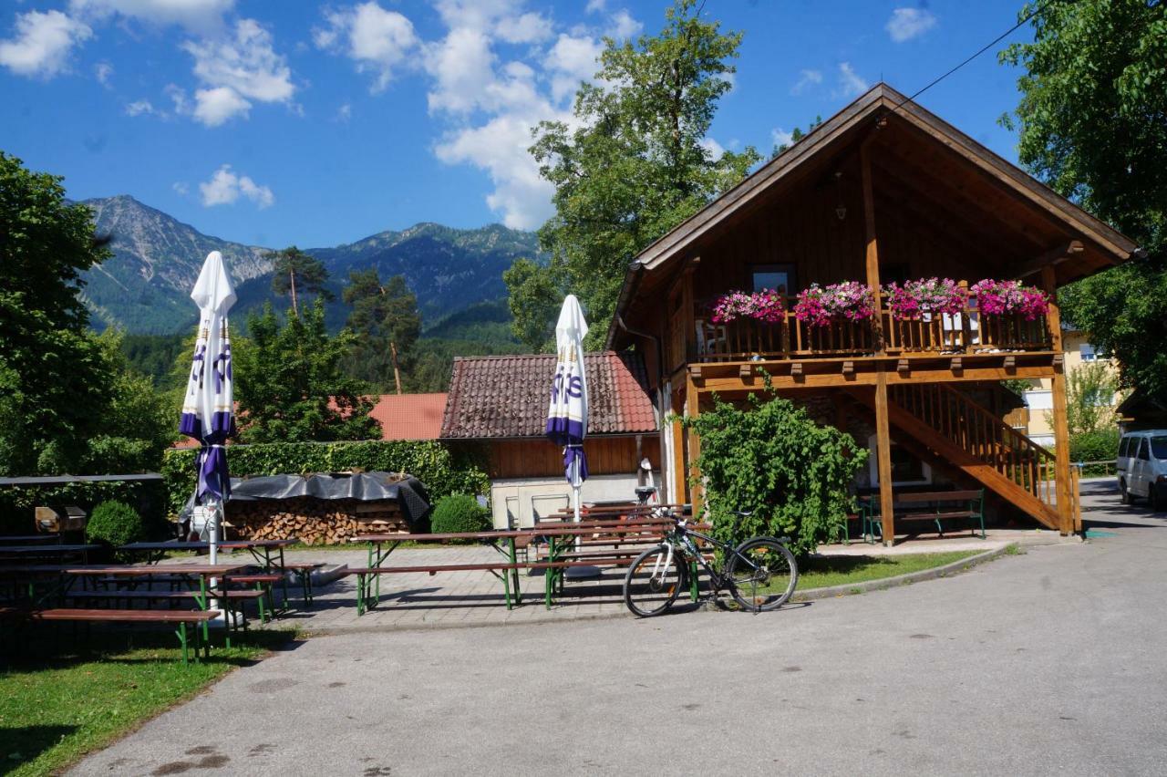 Luise Wehrenfennig & Haus Eva Hotel Bad Goisern Bagian luar foto